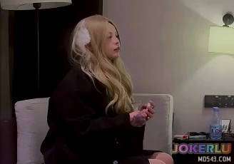  今天约了个淫荡版杨超越全程各种虐操和调教母狗 伽利略